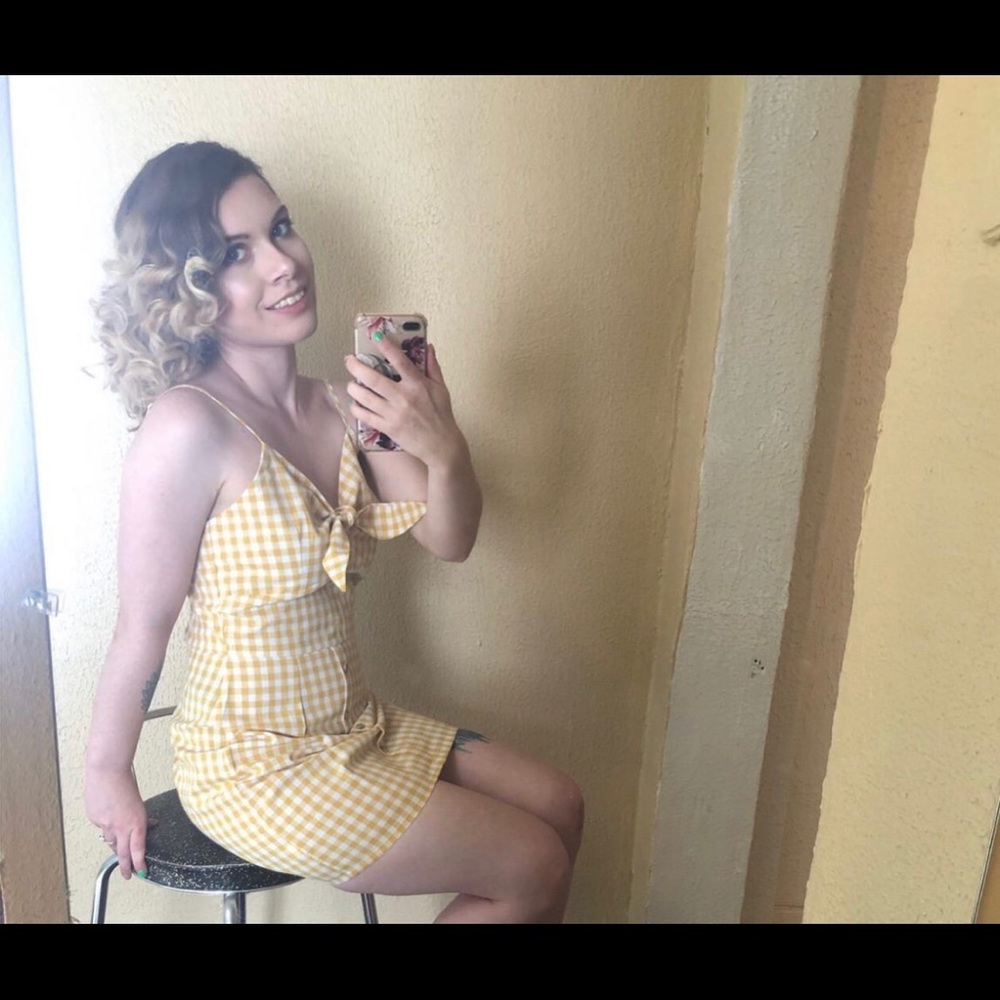 Meet your Posher, Christy